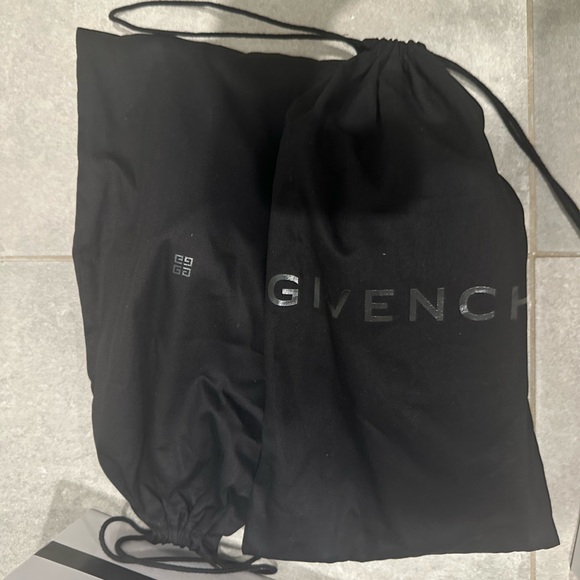 Authentic Givenchy Black and Tan Woven Slides - Picture 2 of 5